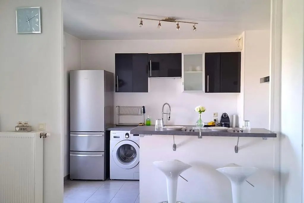 Apartment Perle Centre-Ville, T2 Tout Confort Avec Balcon Saint-Priest
